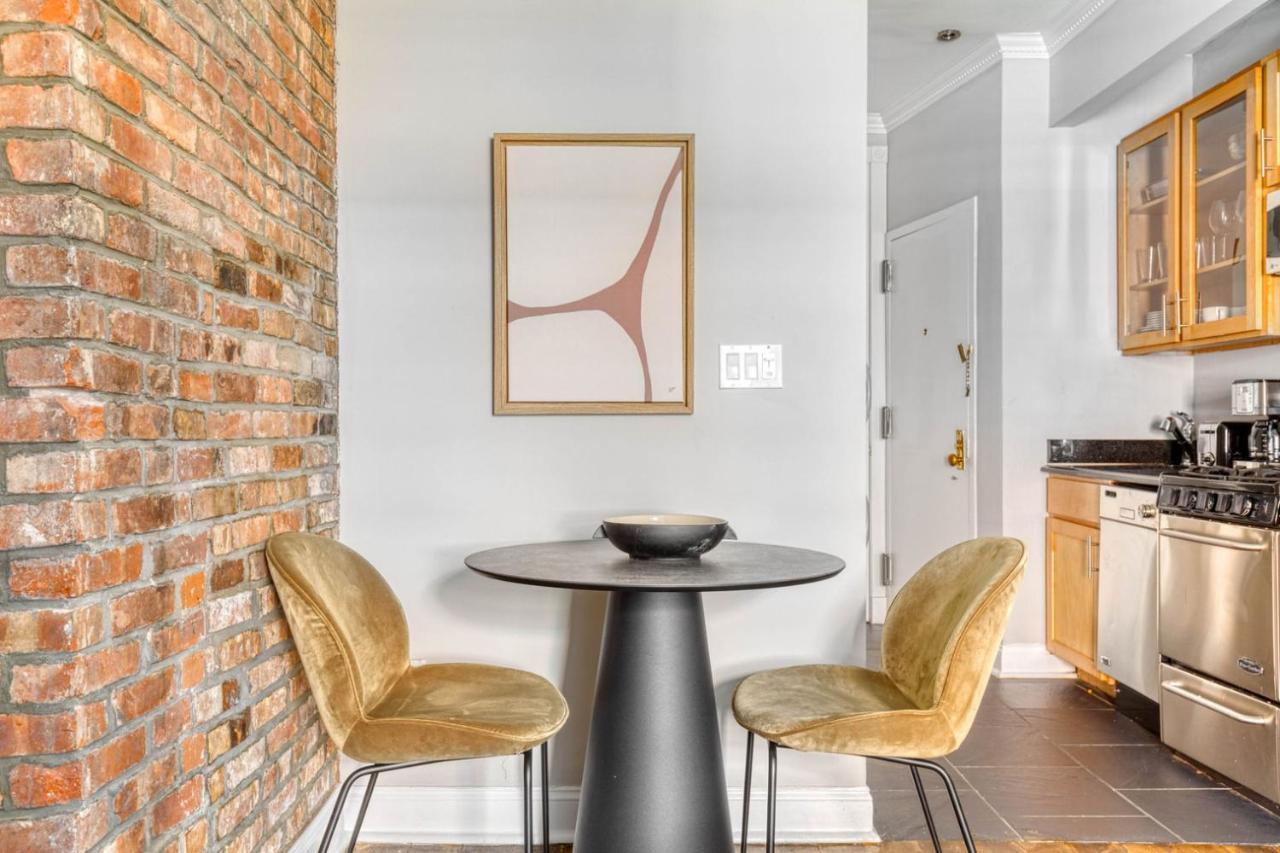 Apartment E Village 1br W Wd Nr Tompkins Sq Park Nyc-876 New York