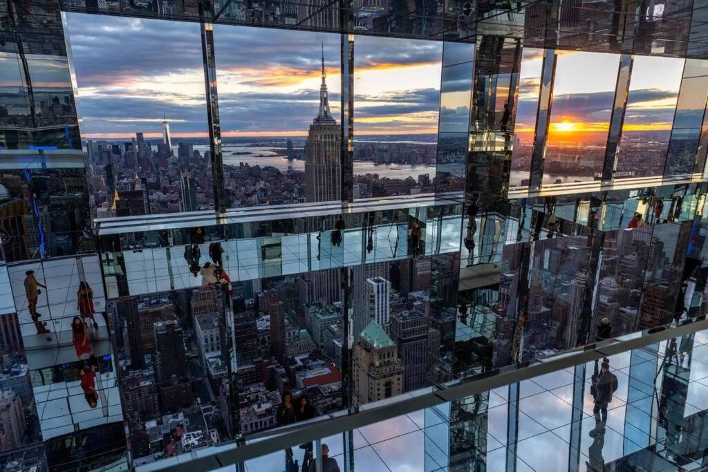 Stunning By Time Square & Hudson Yards *