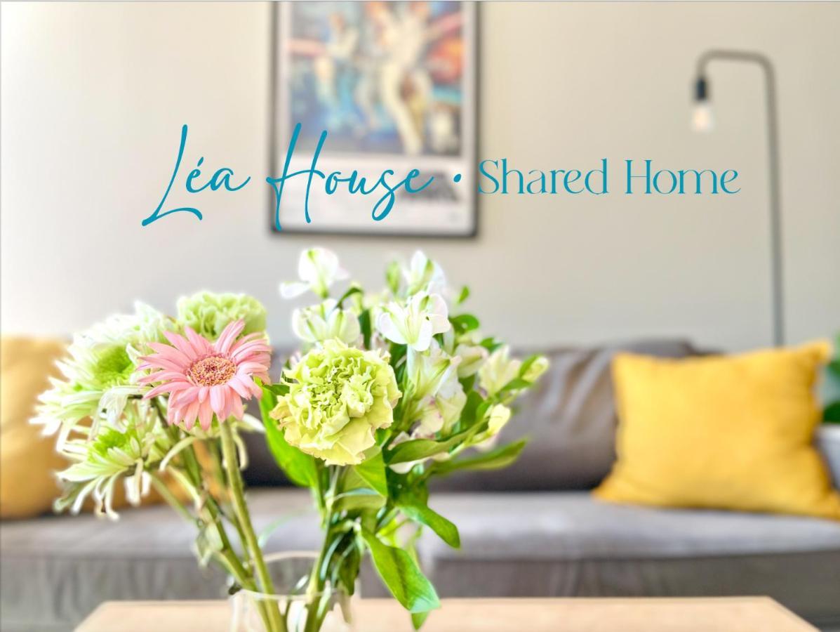 Lea House Homestay *