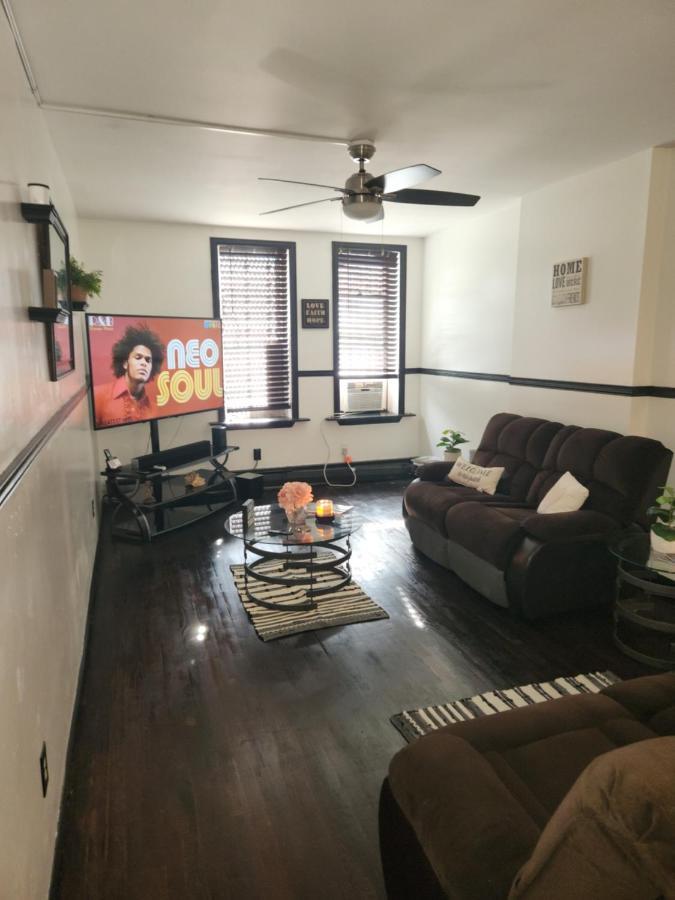 Spacious 3br, 2b Apartment *