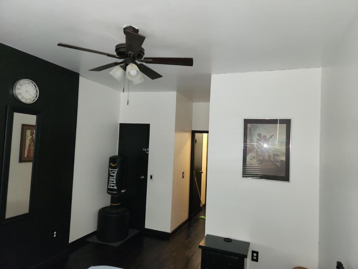 Apartment Spacious 3br, 2b *