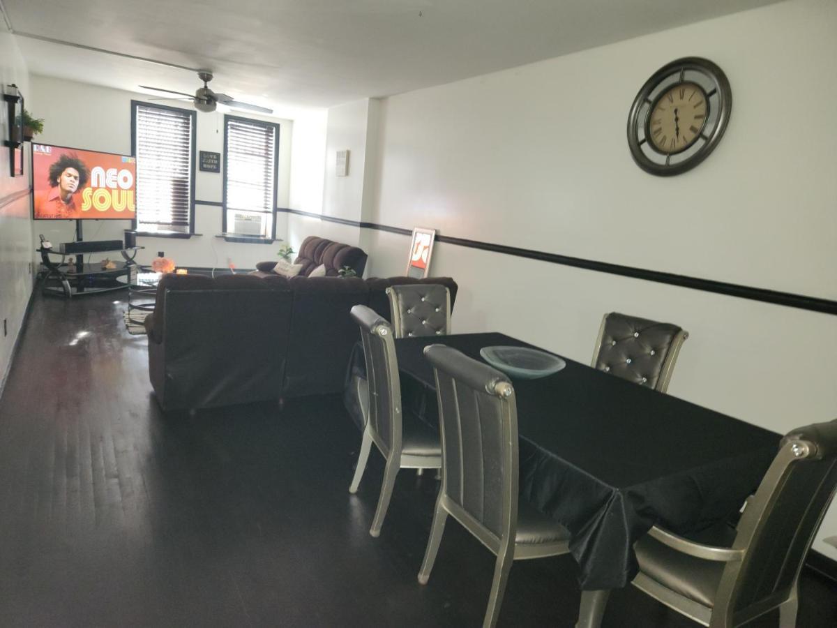 Spacious 3br, 2b Apartment *