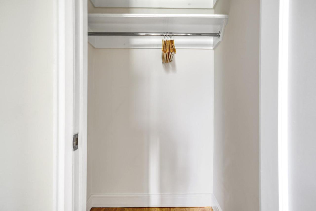 Upper W Side 1br W Gym By Lincoln Sq Nyc-331 Apartment