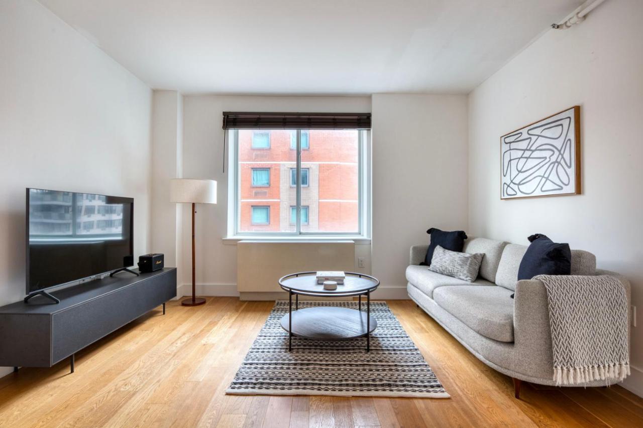 East Village 2br W Elevator Nr Union Square Nyc-1182 New York