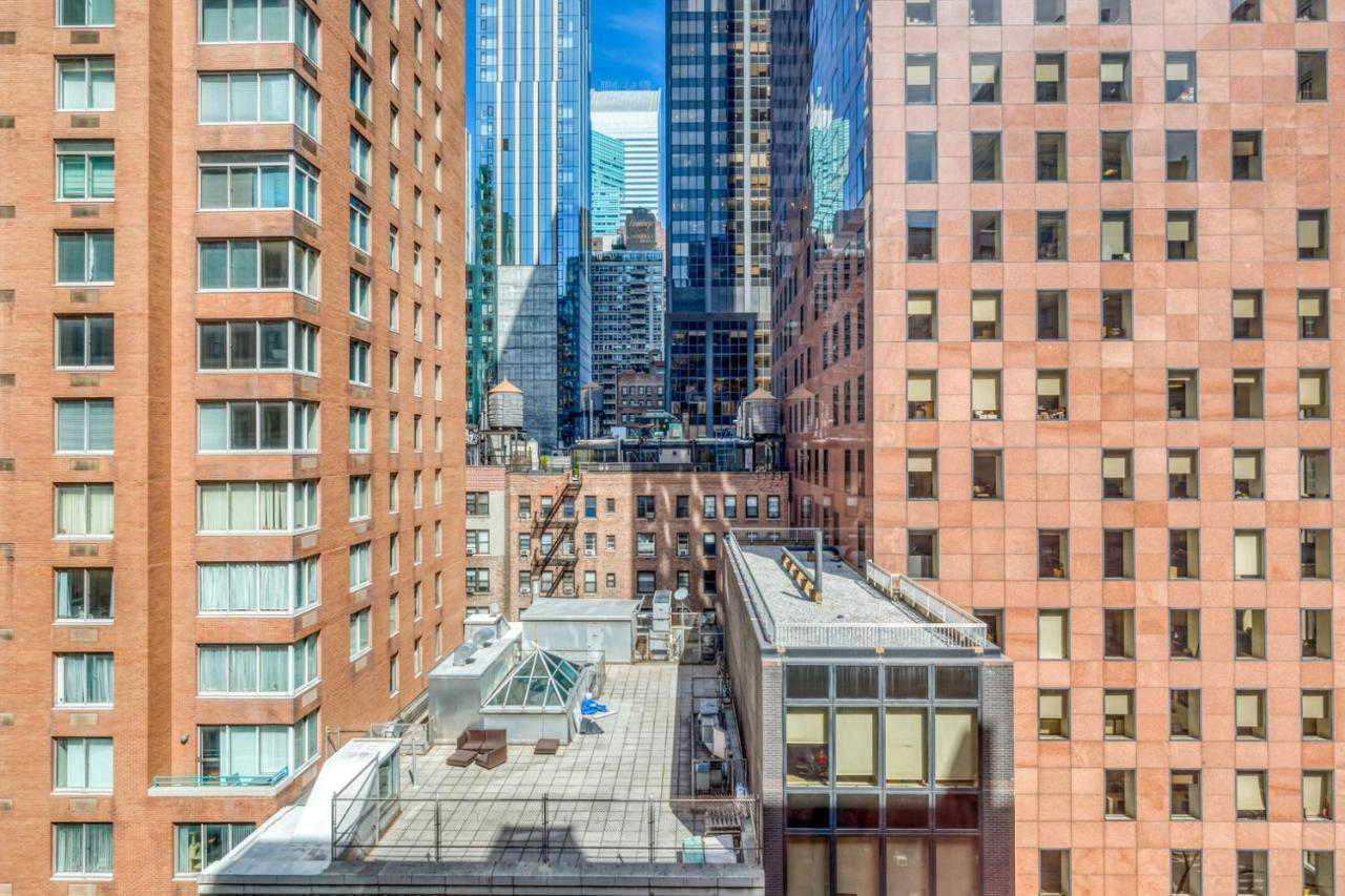 Midtown 2br W Doorman Wd Nr Grand Nyc-775 New York