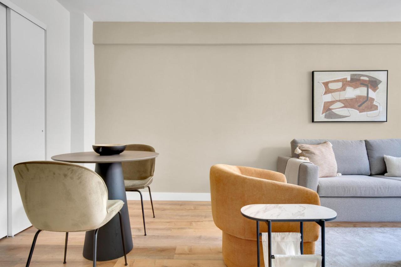 Apartment Midtown E 1br W Dm Elevator Nr Bloomingdales Nyc-867 *