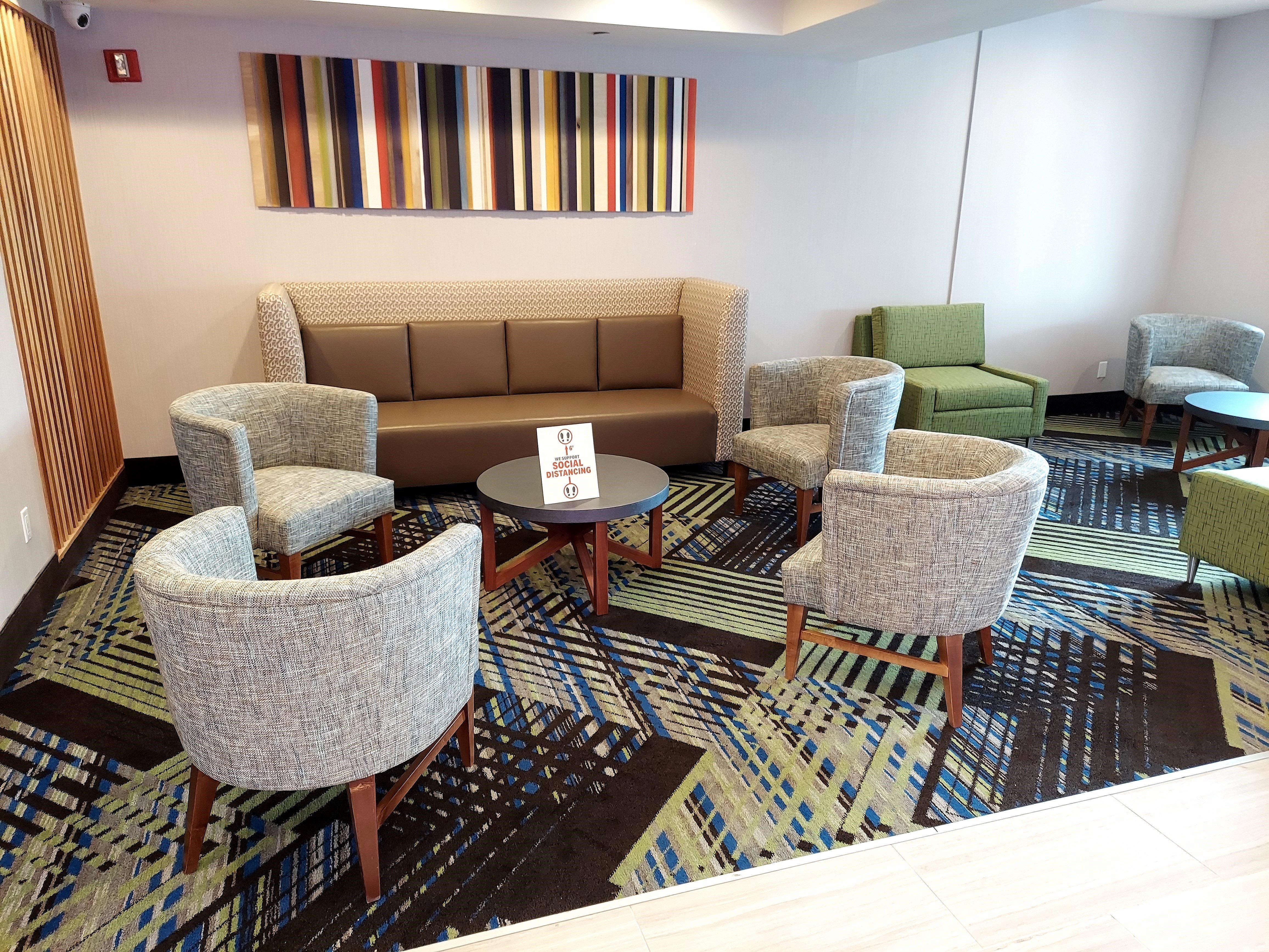 Express Maspeth By Ihg Hotel