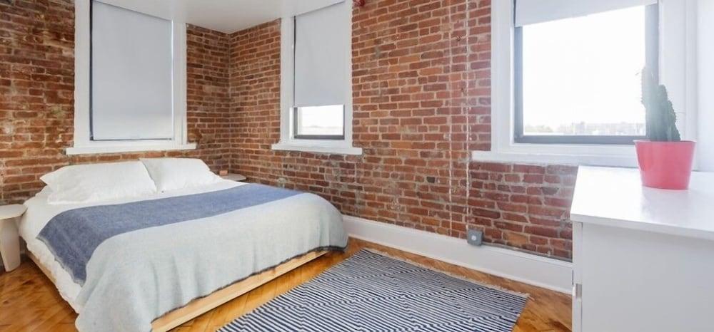 Apartment Habitat 101brooklyn New York