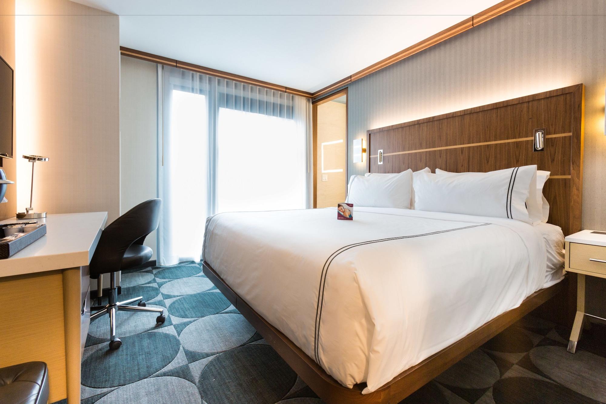 Hotel Crowne Plaza Hy36 Midtown Manhattan By Ihg