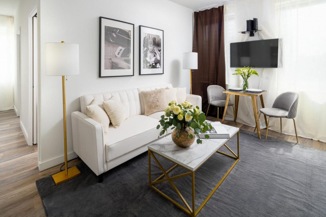 Apartment Stunning 2bd On The 38th Floor In Midtown