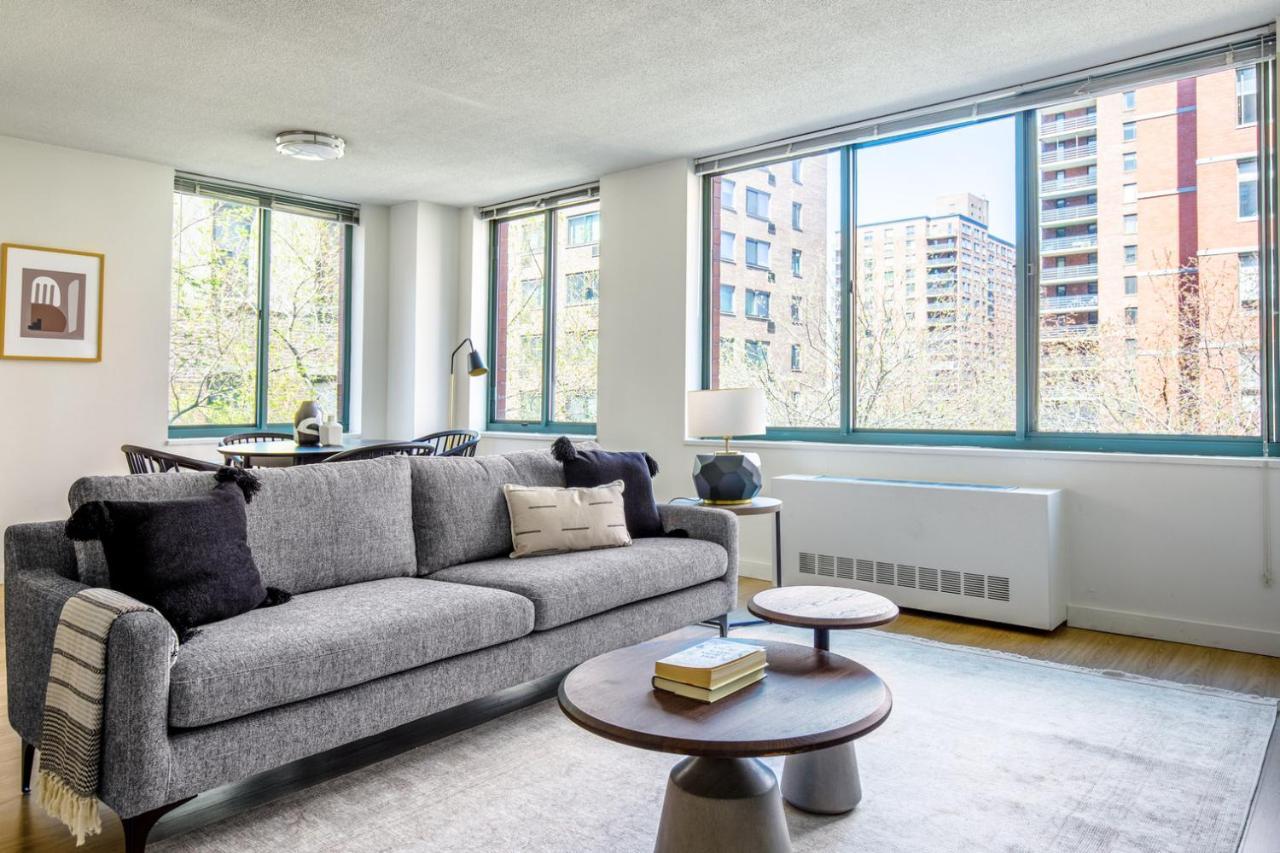 Uws 2br W Gym Dm Elev Nr Park Trains Nyc-577 Apartment *
