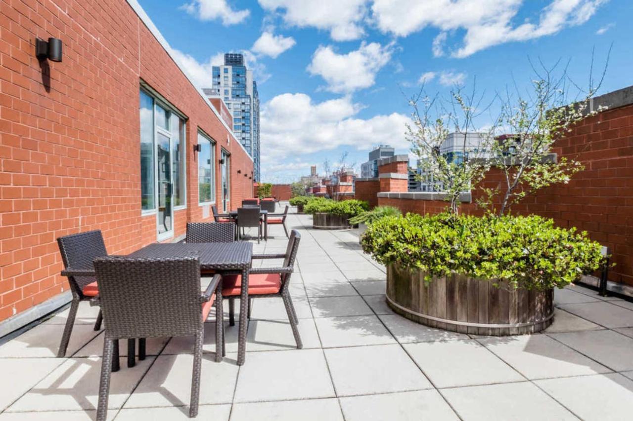 Uws 2br W Gym Dm Elev Nr Park Trains Nyc-577 Apartment