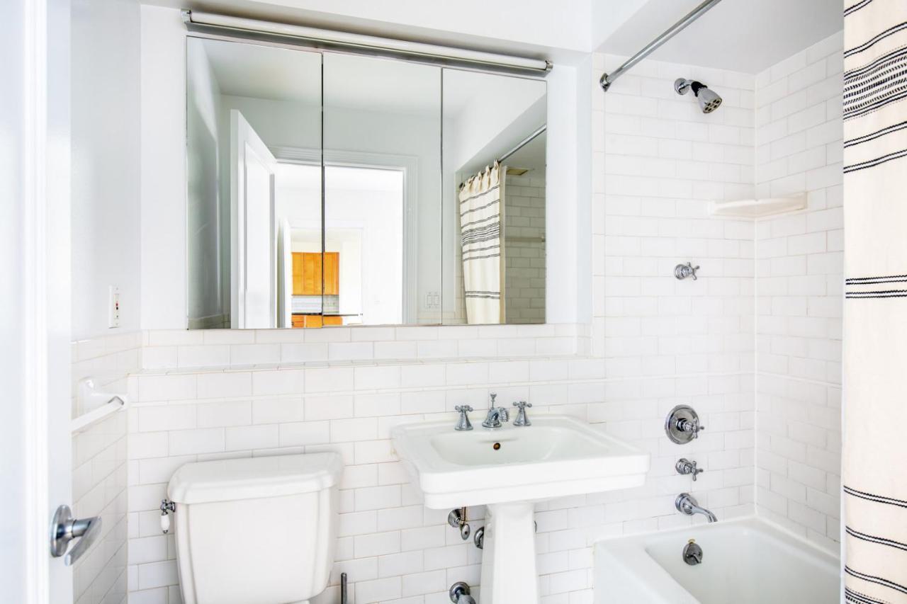 Apartment Ues 1br Nr Park Grocery Store On Block Nyc-604 *