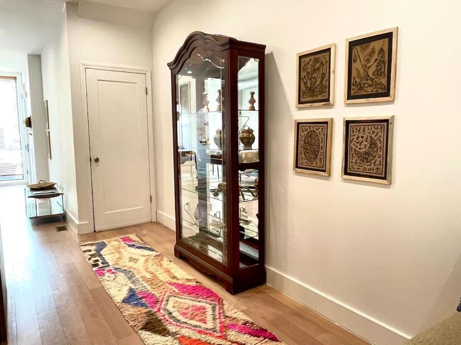 Minimalist Brooklyn Gem To Yourself Apartment New York