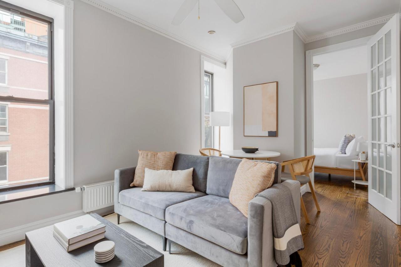 East Village 2br W Wd Nr Groceries Shops Nyc-1235 Apartment