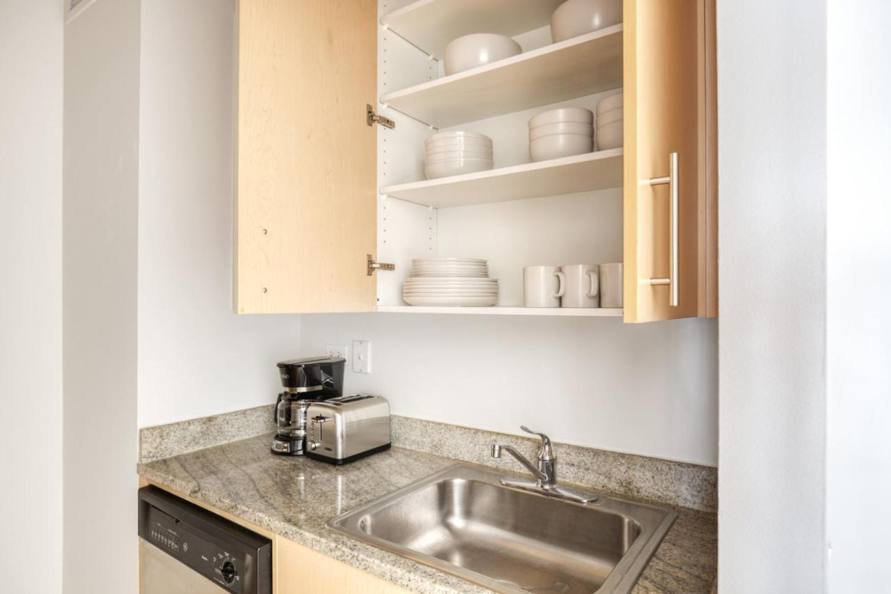 Apartment Fidi W Gym Doorman Nr Freedom Tower Nyc-1094 New York