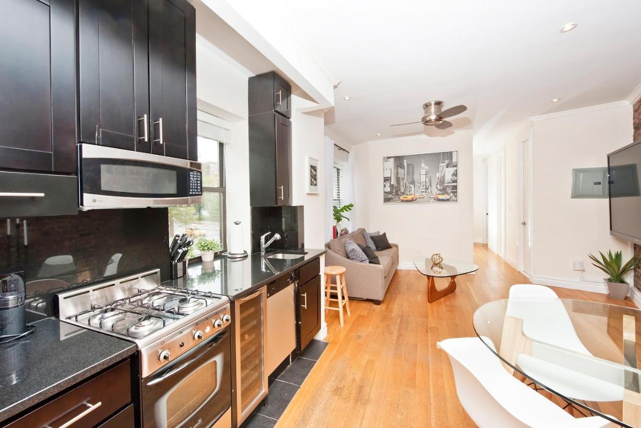 Apartment Three Bedroom West Village Townhouse *