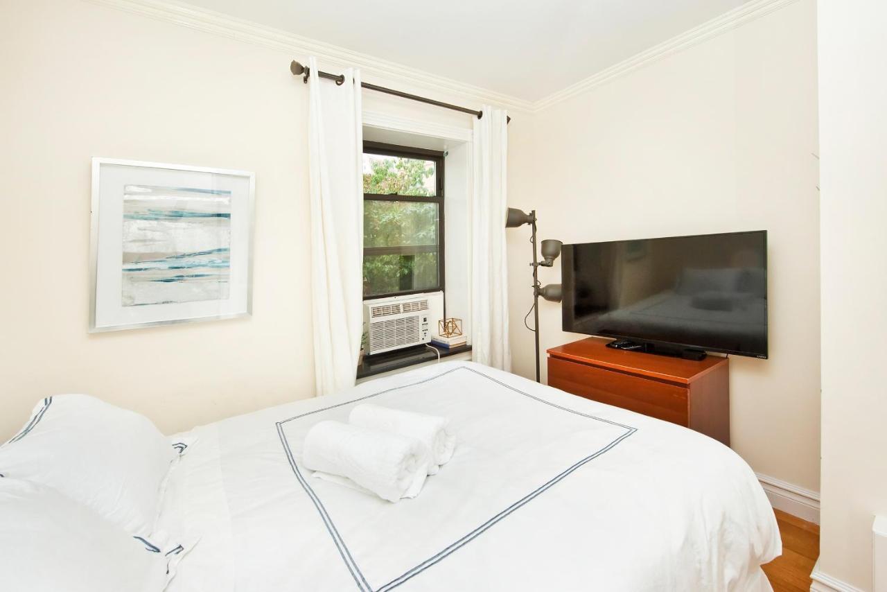 Three Bedroom West Village Townhouse Apartment