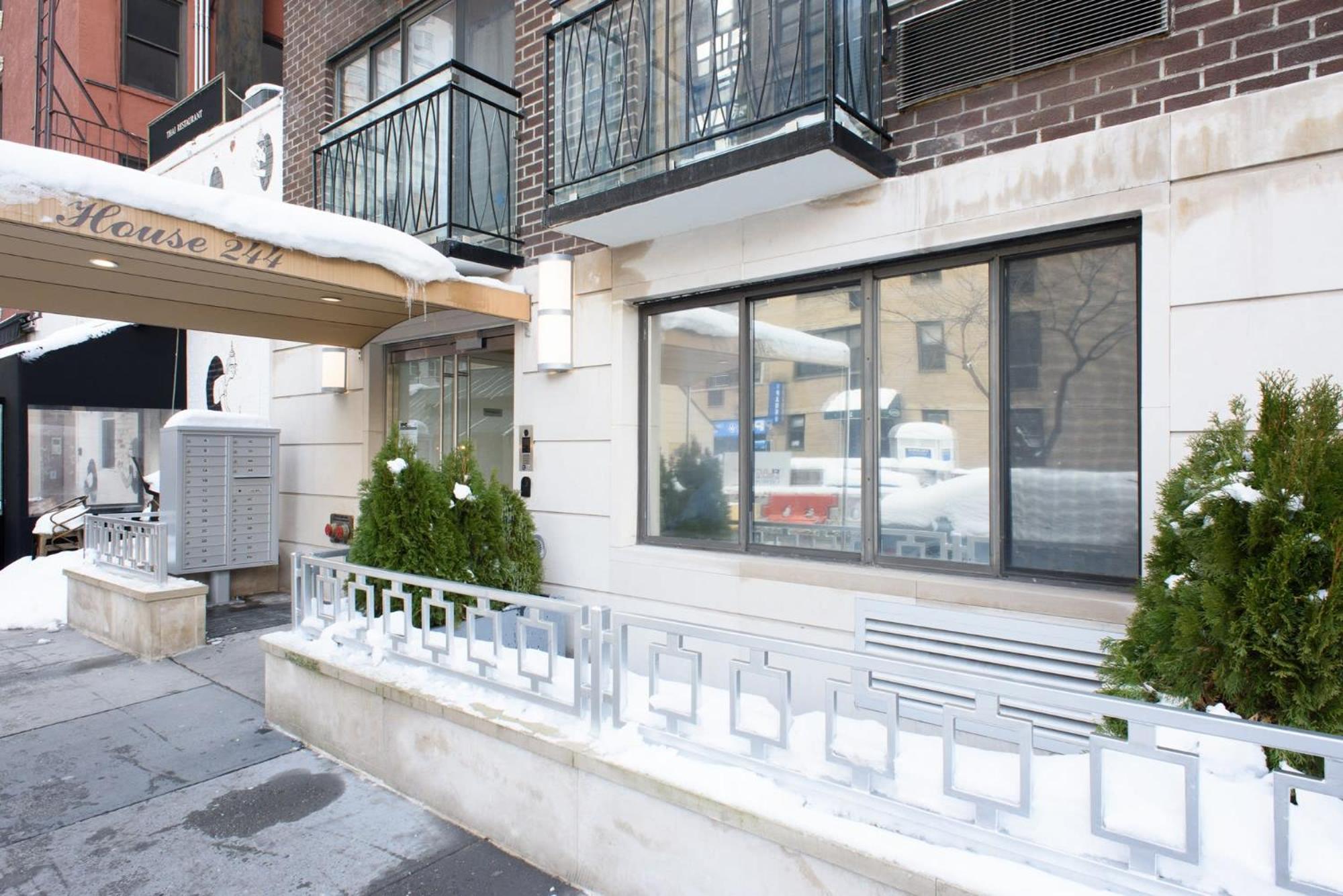 75-1b New Prime Upper East W D Elevator New York