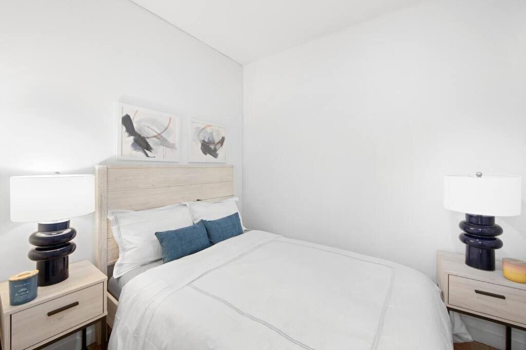 Apartment 69-2c Brand New Prime Lower East Side 1br *