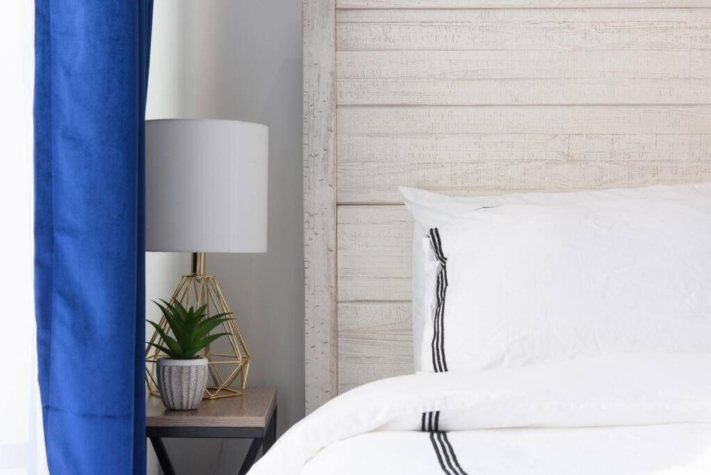 Apartment 240-15 Luxury Prime Location W&d