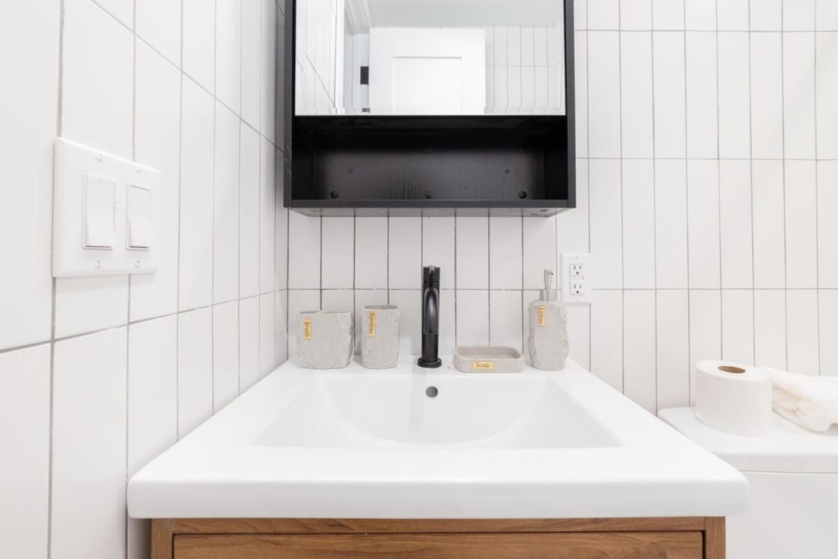 Apartment 323-1 Specious 2br Williamsburg