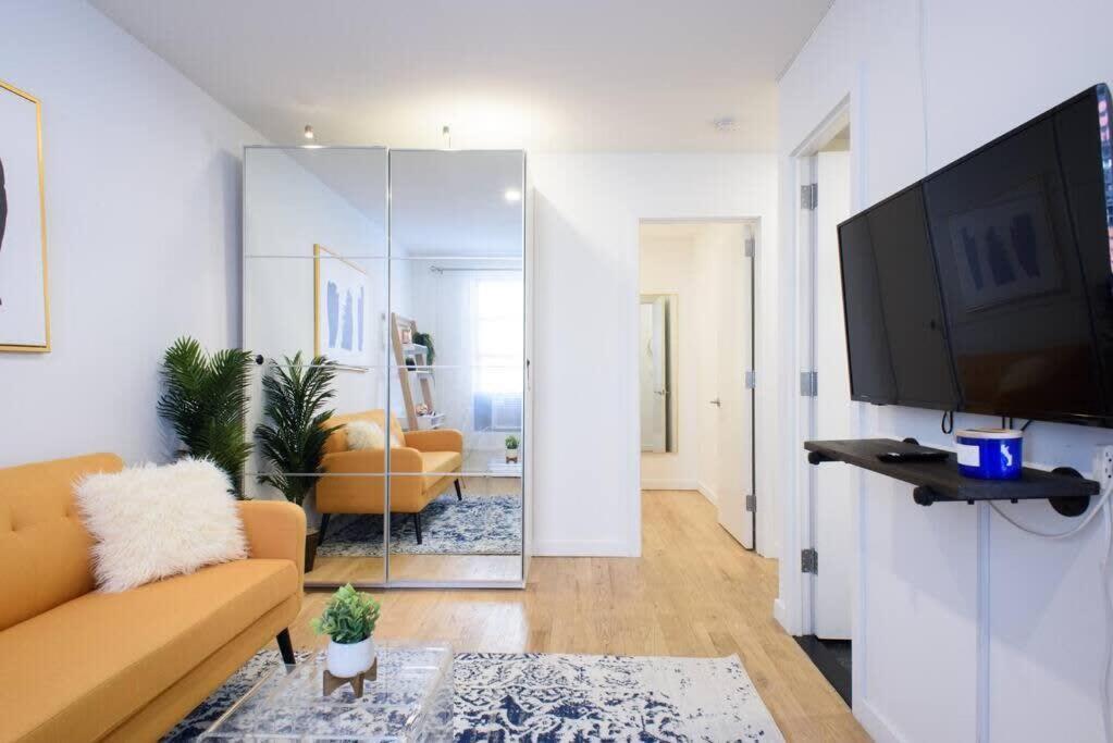 69-3d Prime Lower East East Brand New 1br New York