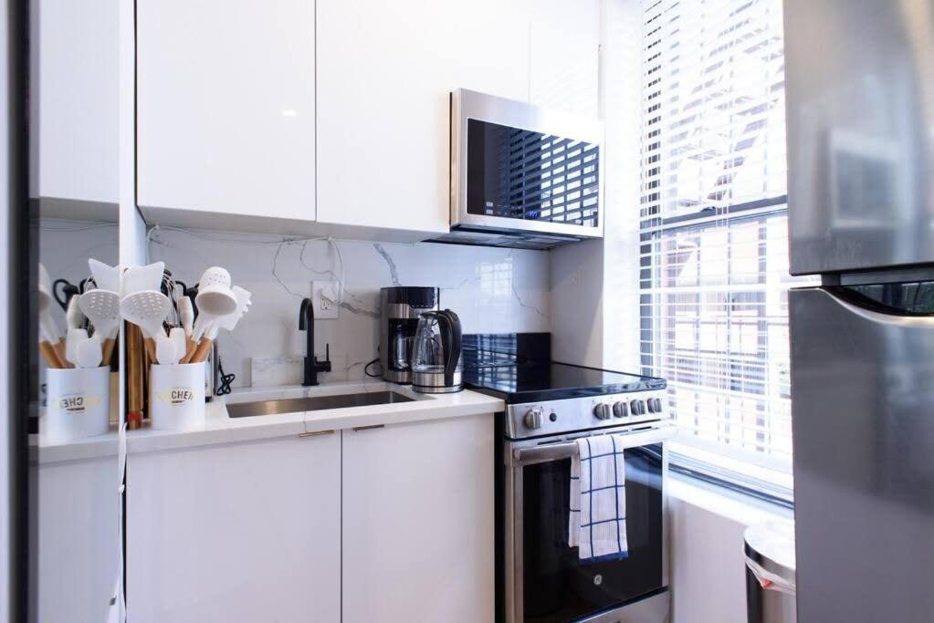 69-3d Prime Lower East East Brand New 1br Apartment *