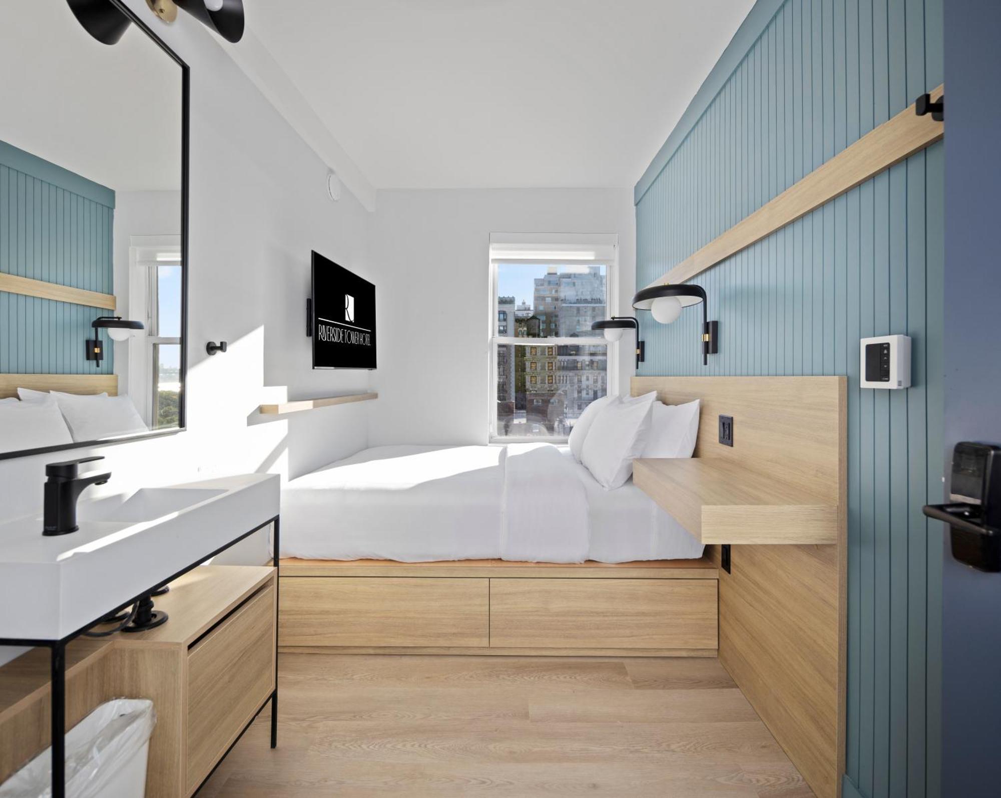 Hotel Riverside Tower New York