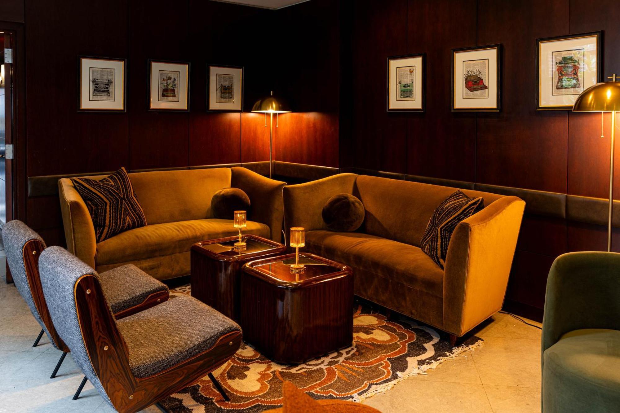 Library By Library Collection 4*