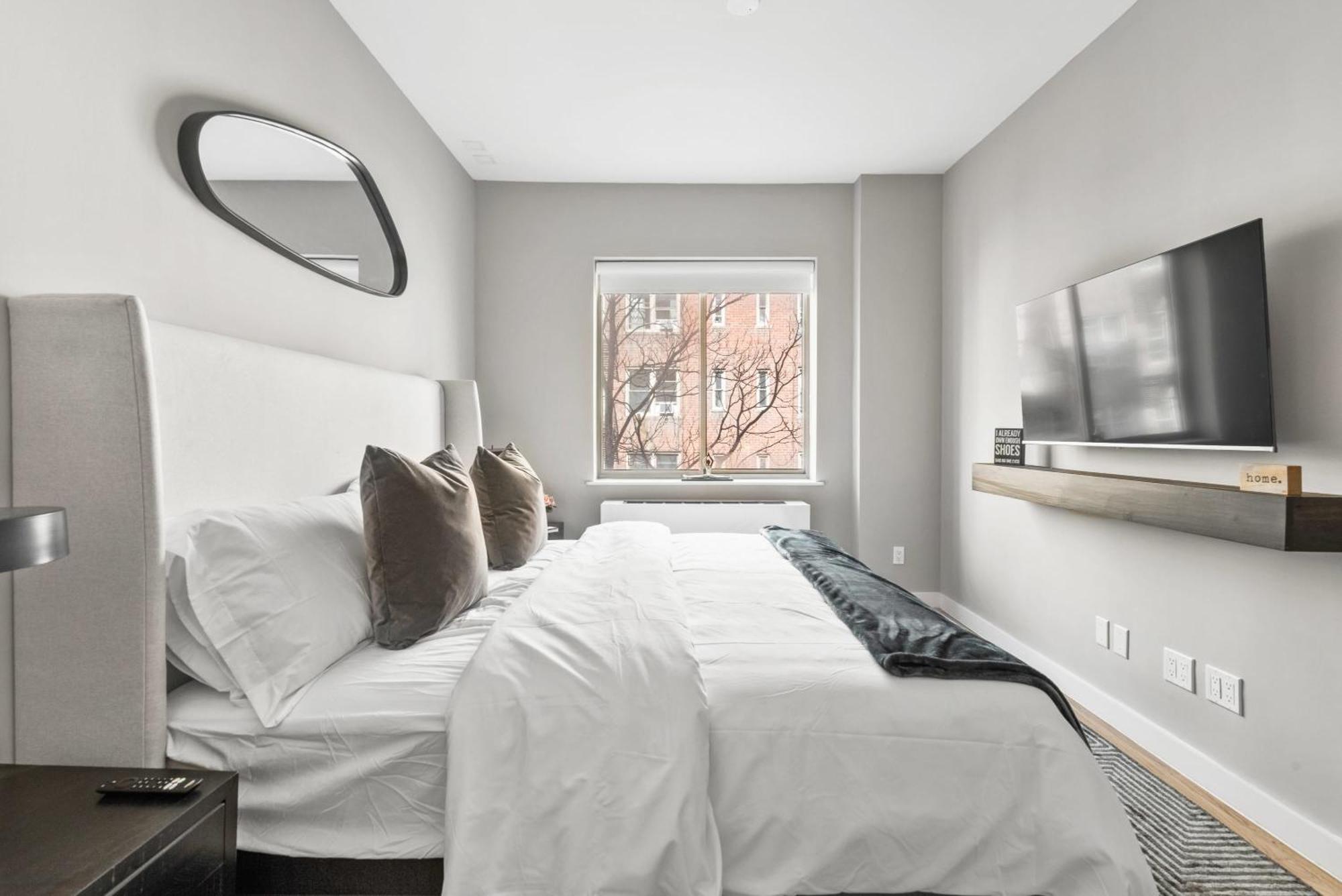 Notch 2br & 2ba Minutes From Park In Upper East Side Apartment New York