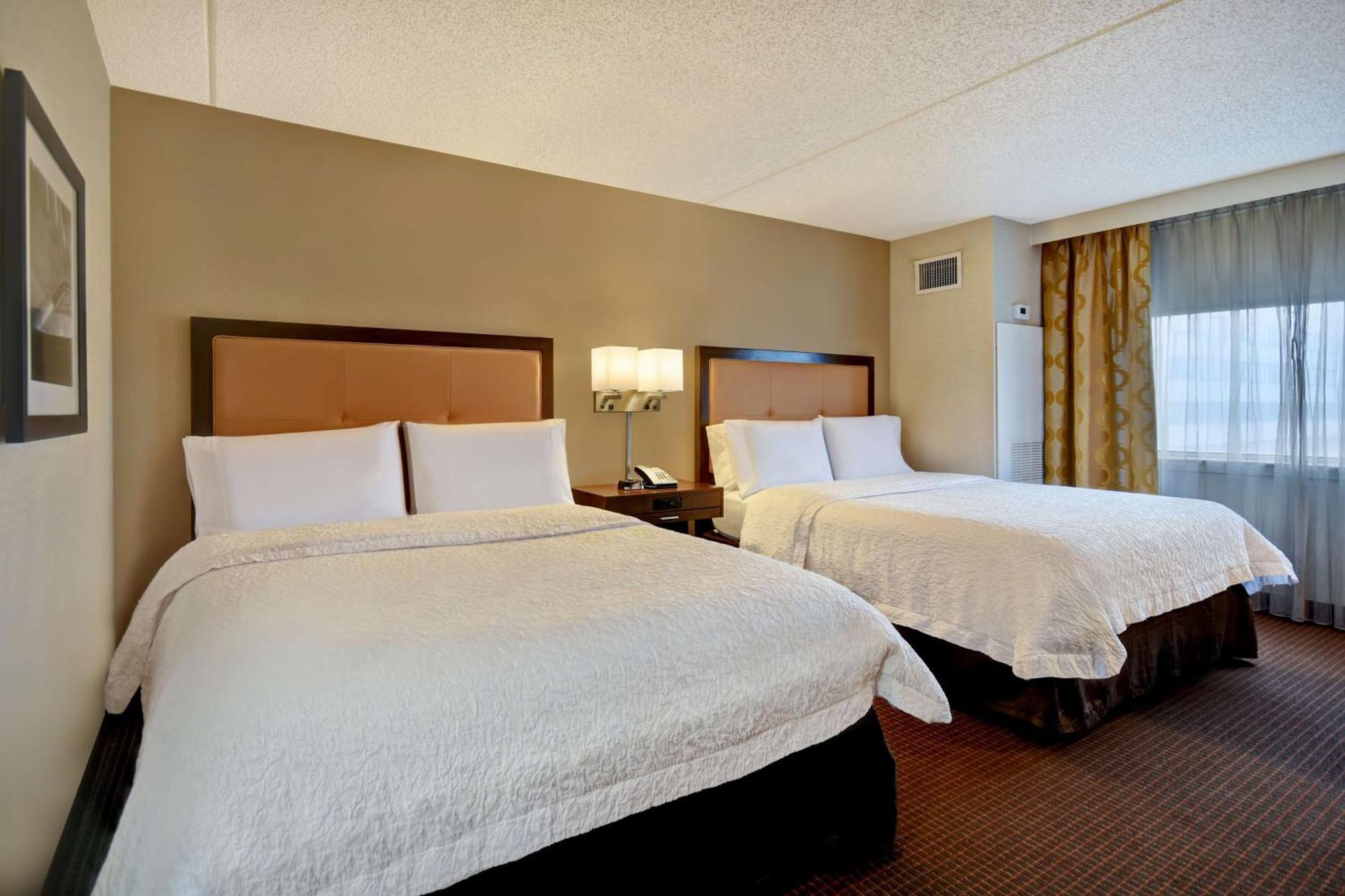 Hotel Hampton Ny-jfk 3*