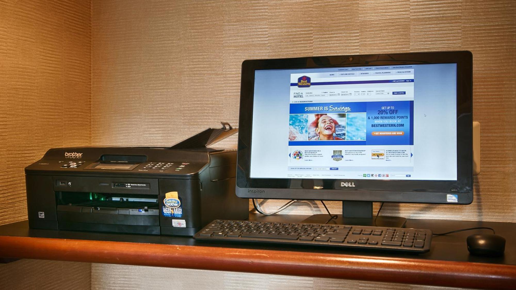 Western Queens Gold Coast 3* New York
