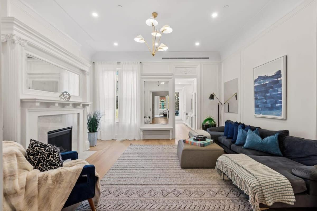 Holiday home Riverside By Rove Travel 7br Modern Townhouse New York