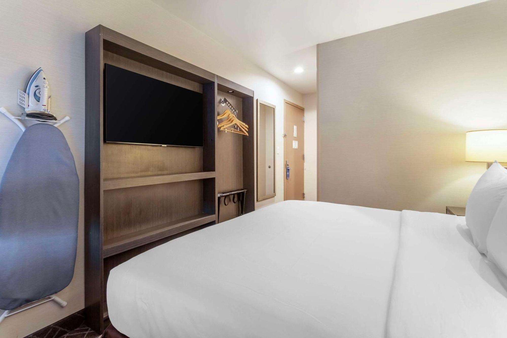 Inn Comfort Manhattan - Midtown West 3*