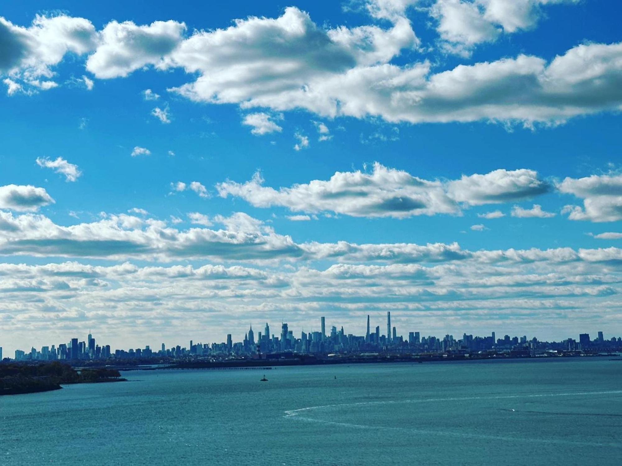 Ly 2* New York