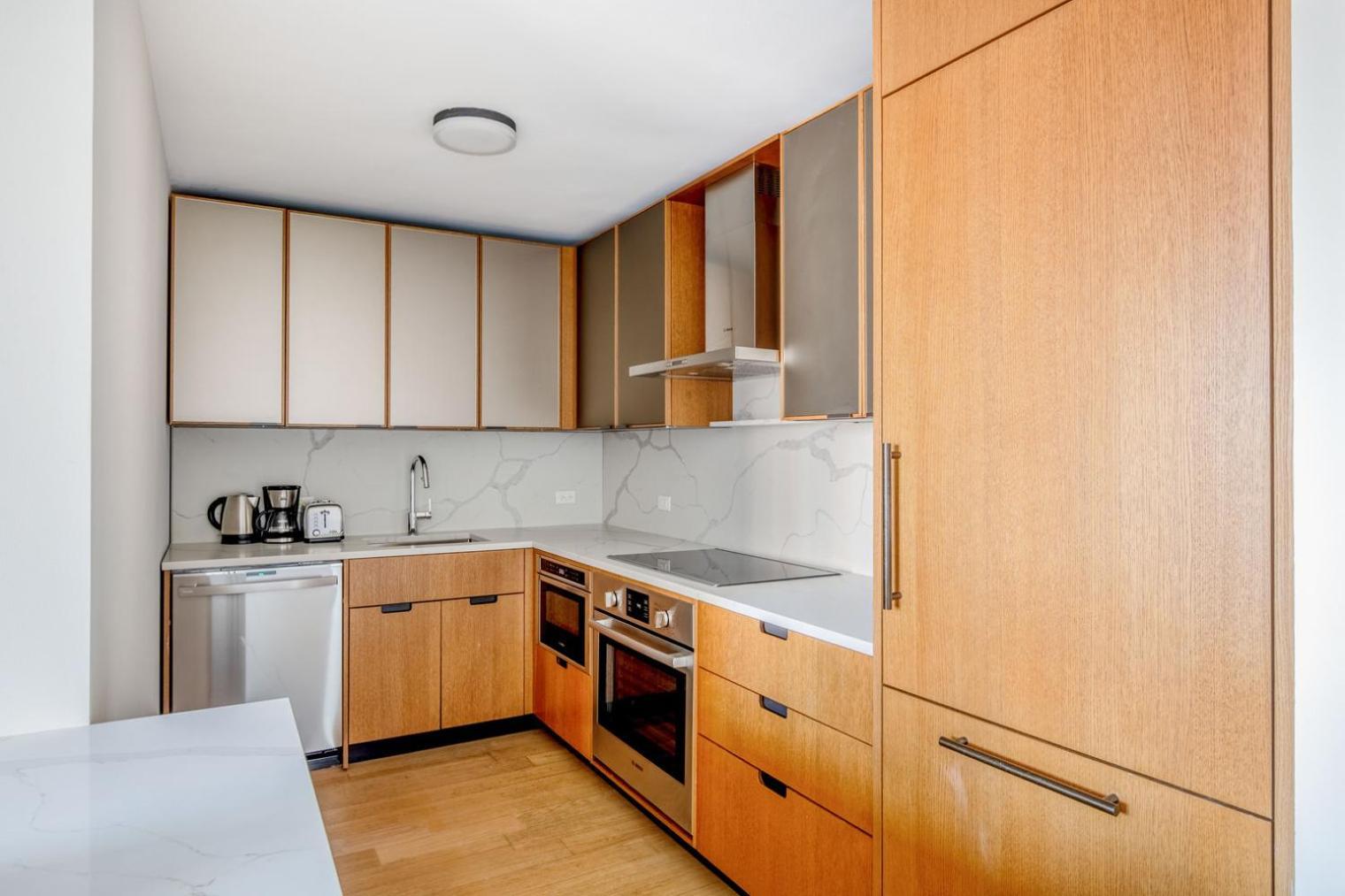 Midtown East 2br W Gym Doorman Wd Nr Parks Nyc-1206 Apartment