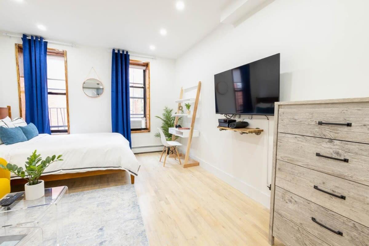 Apartment 1597-1 Large W D In The Unit Prime Ues *