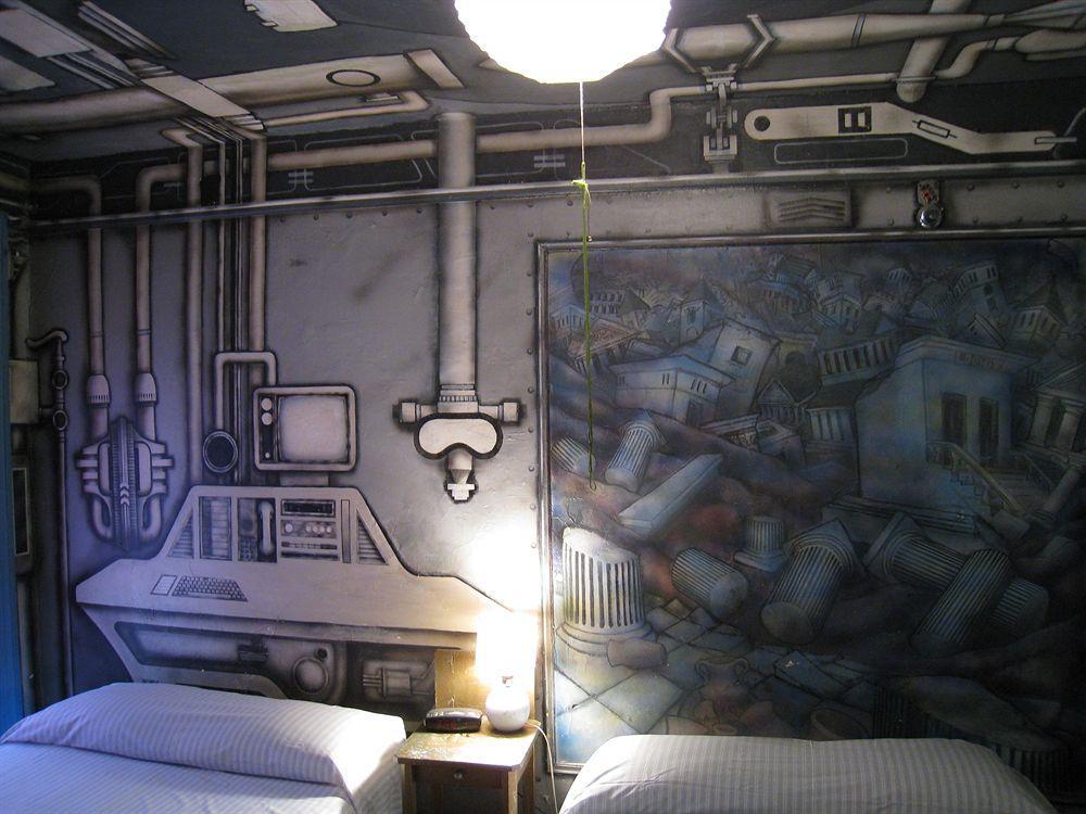 Hotel Carlton Arms