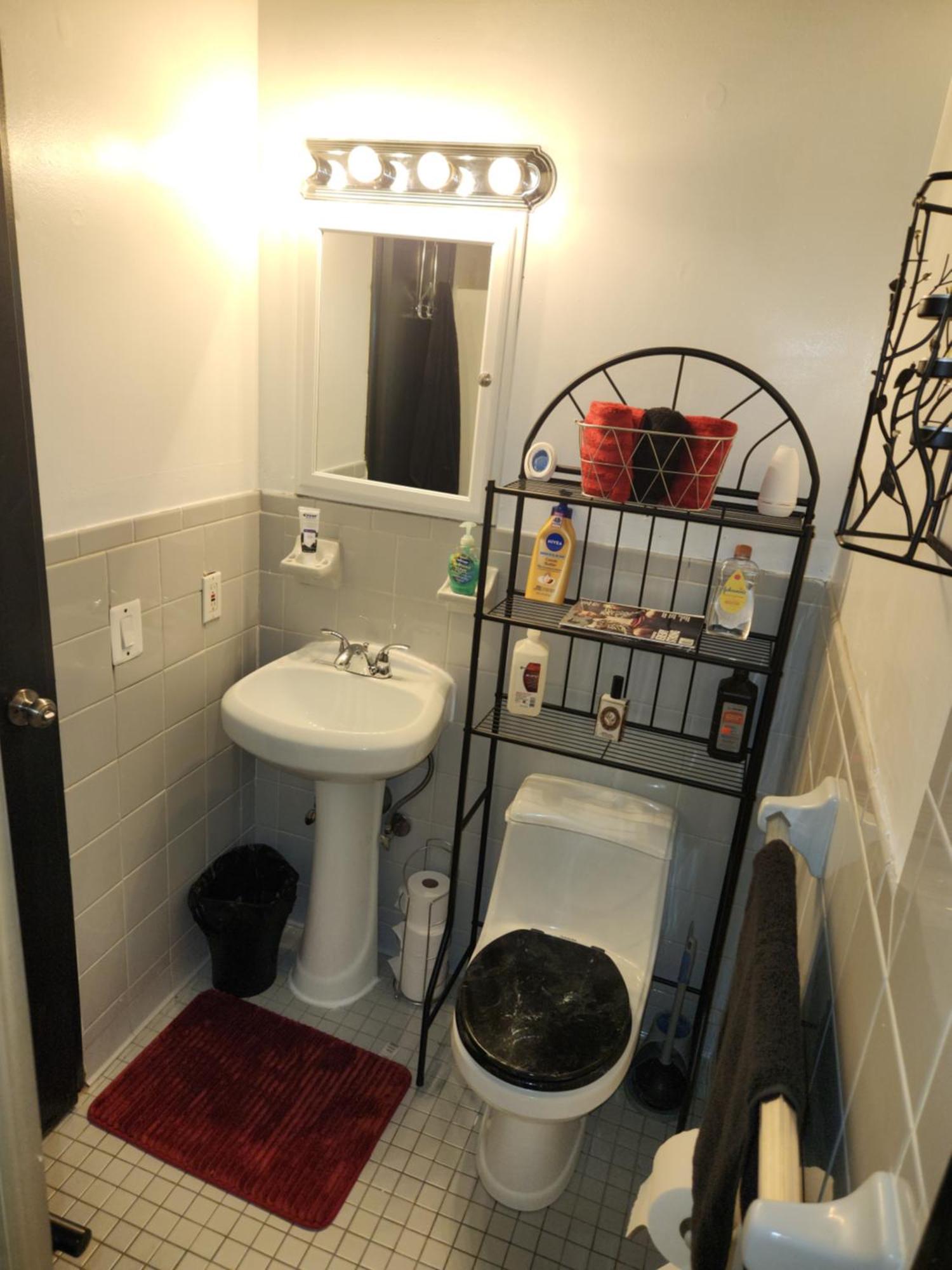 Spacious 3br, 2b *