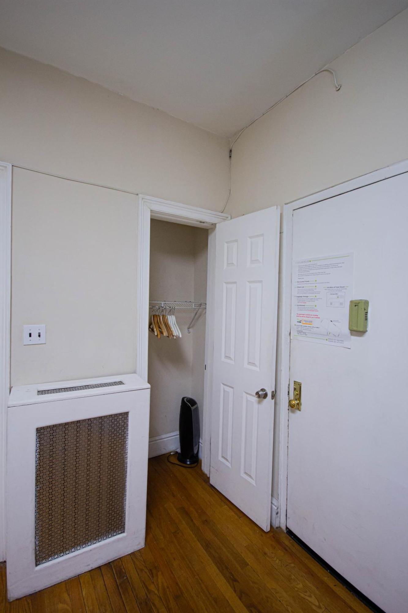 - Cozy Apartment
