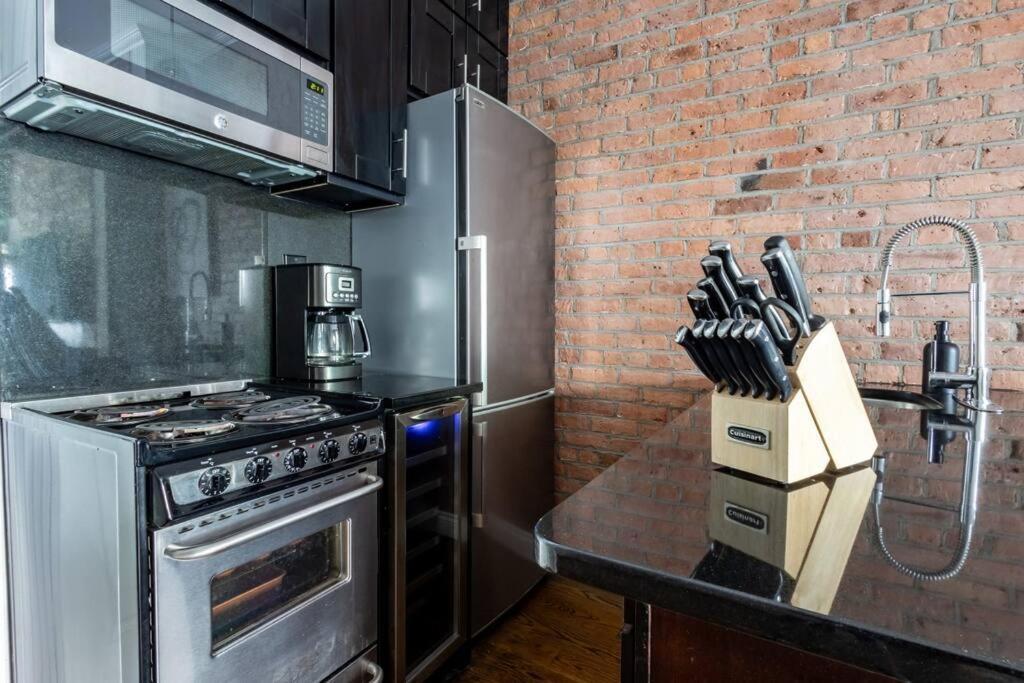 Cozy Urban Retreat - East Village Manhattan Apartment *