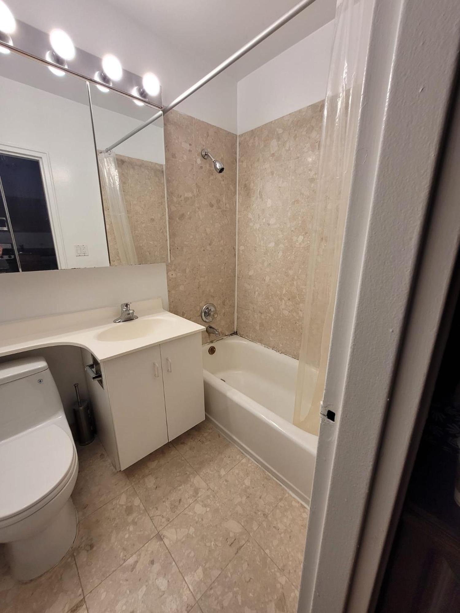 Upper East Side 2 Bedrooms Gem New York