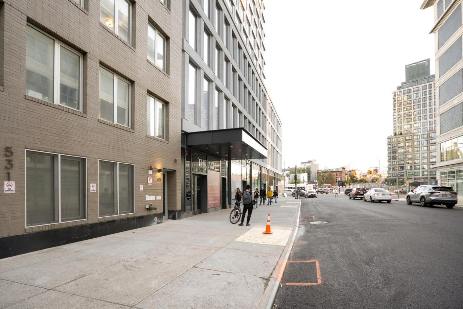 Clinton Hill 1br W Wd Gym Pool Nr Bam Nyc-972 New York