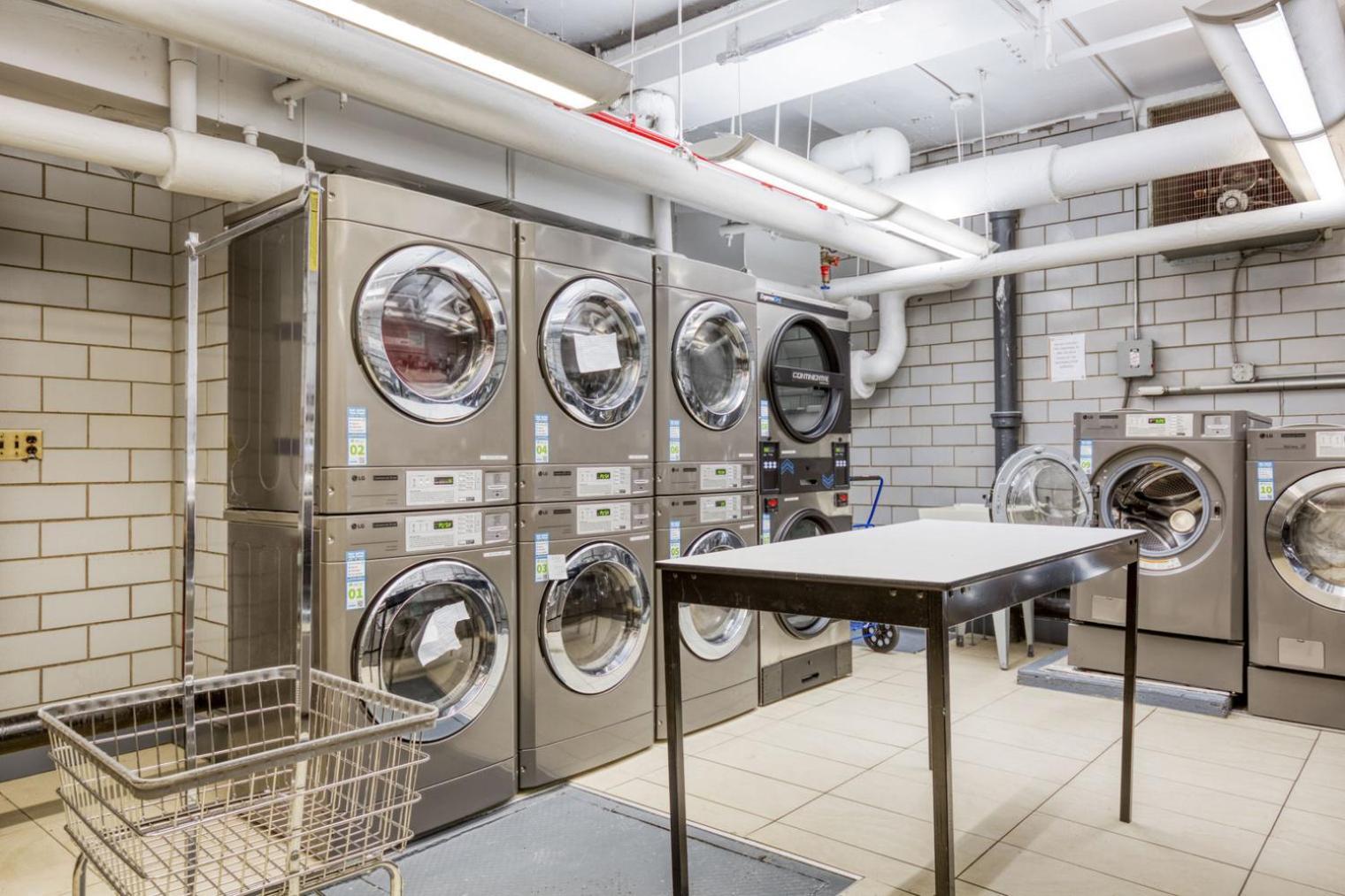 Apartment Midtown 1br W Gym Doorman Nr Grand Nyc-745 New York