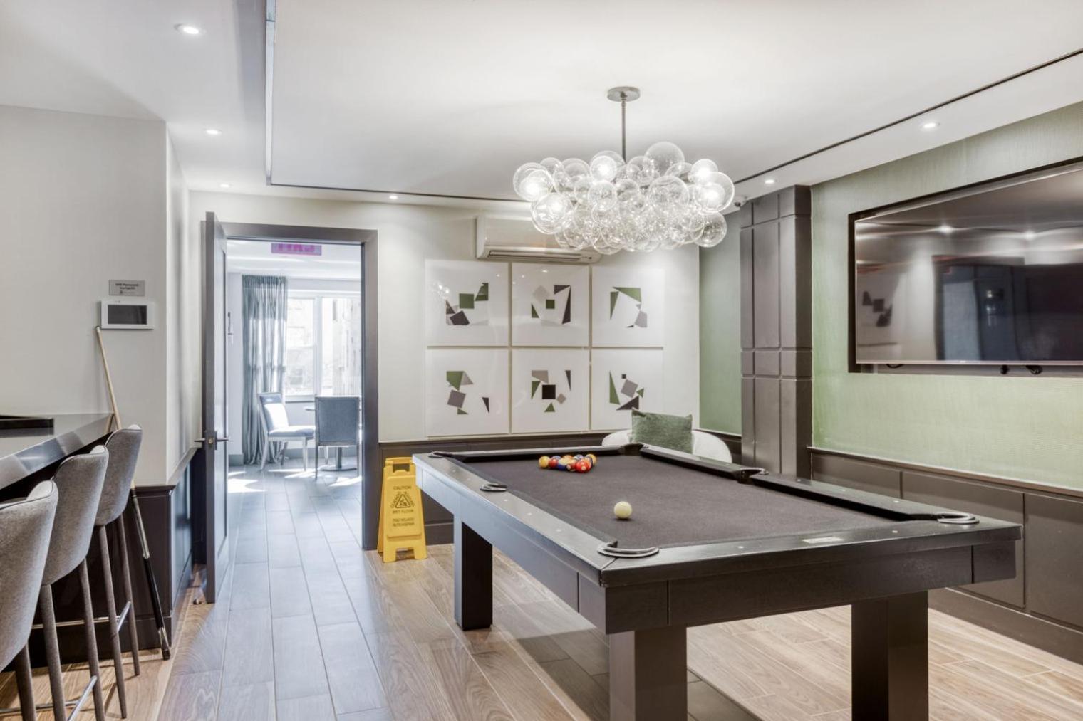 Apartment Midtown 1br W Gym Doorman Nr Grand Nyc-745 *