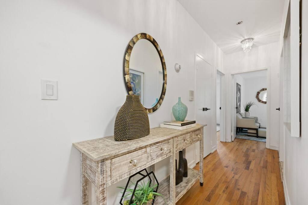 Harlem Renaissance Apartment *