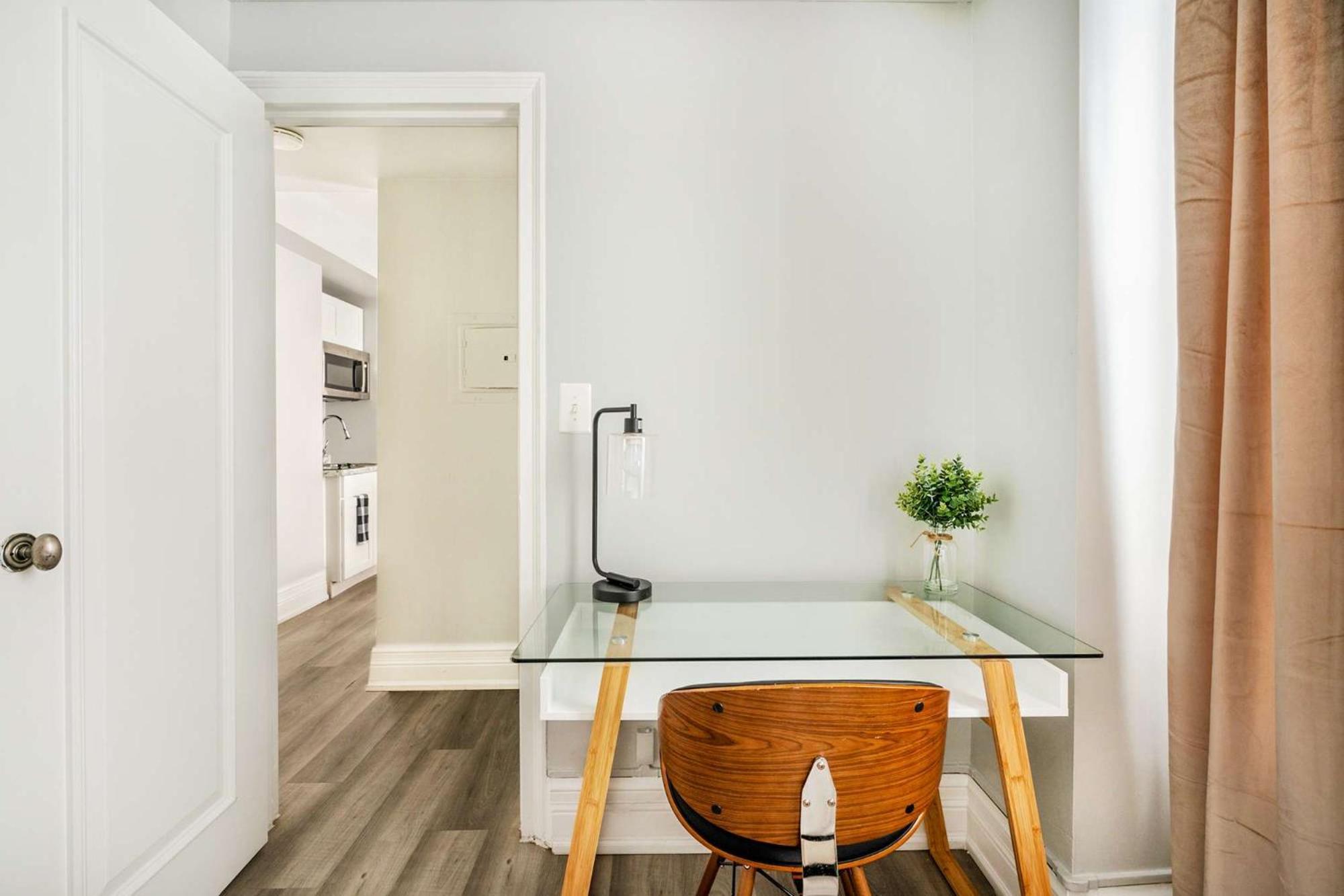 73-308 New 1br 1bth Uws Doorman Gym New York