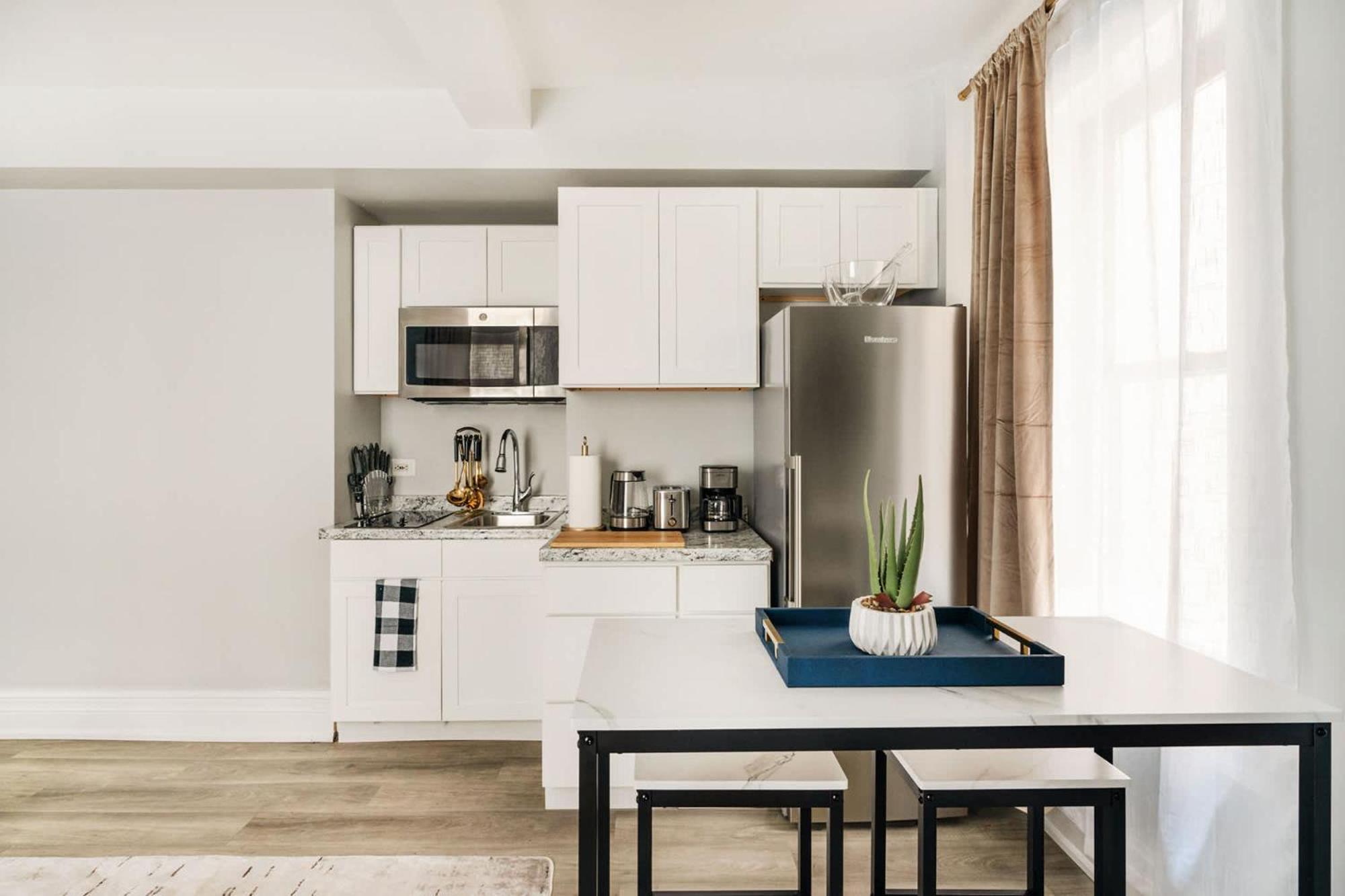 Apartment 73-308 New 1br 1bth Uws Doorman Gym