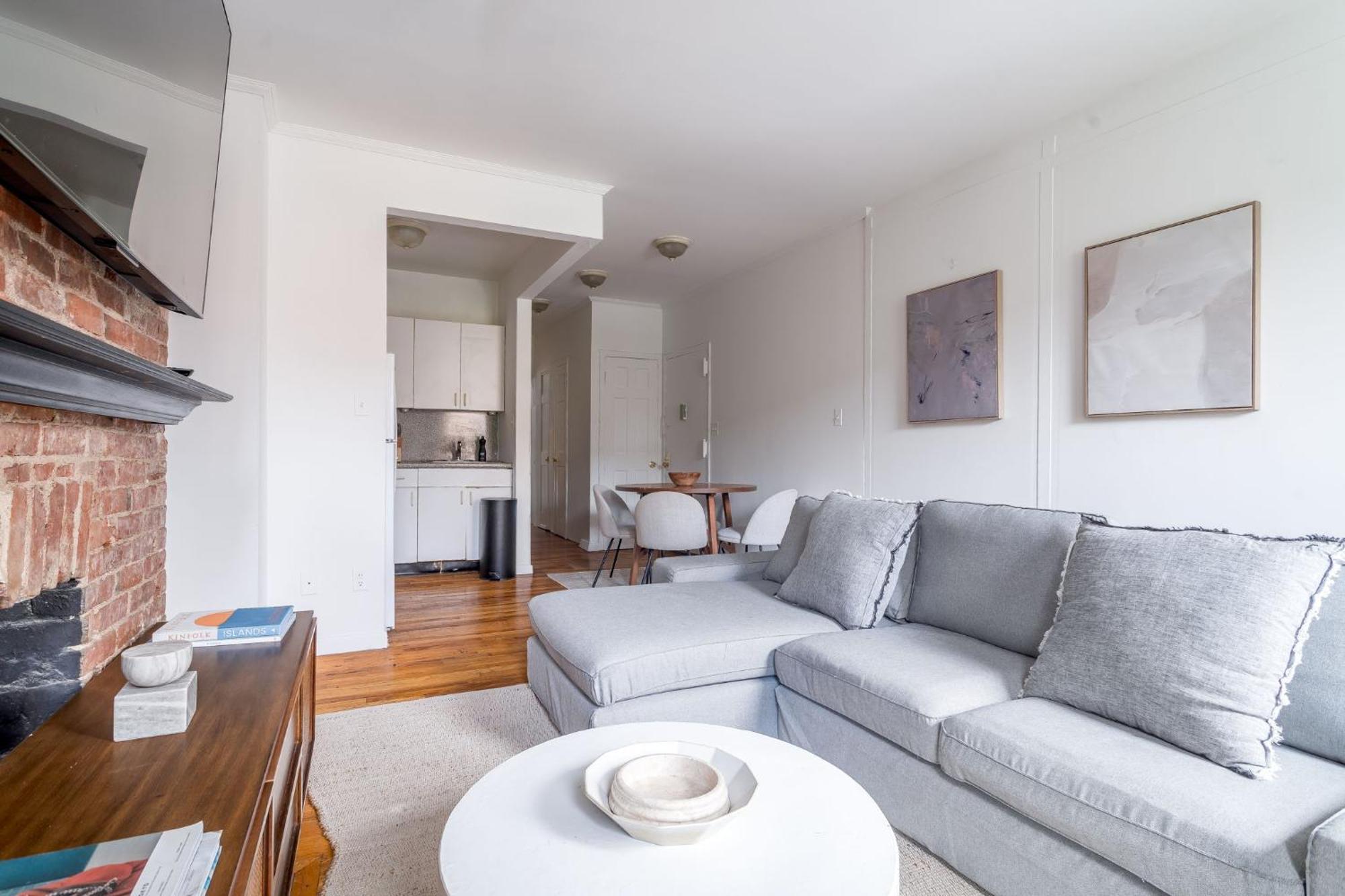 3bd 1bath Cozy Near Times Square